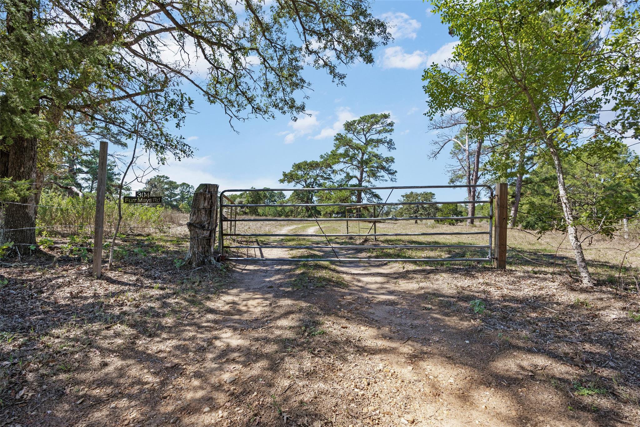 304 Furr Mays Rd — photo 1
