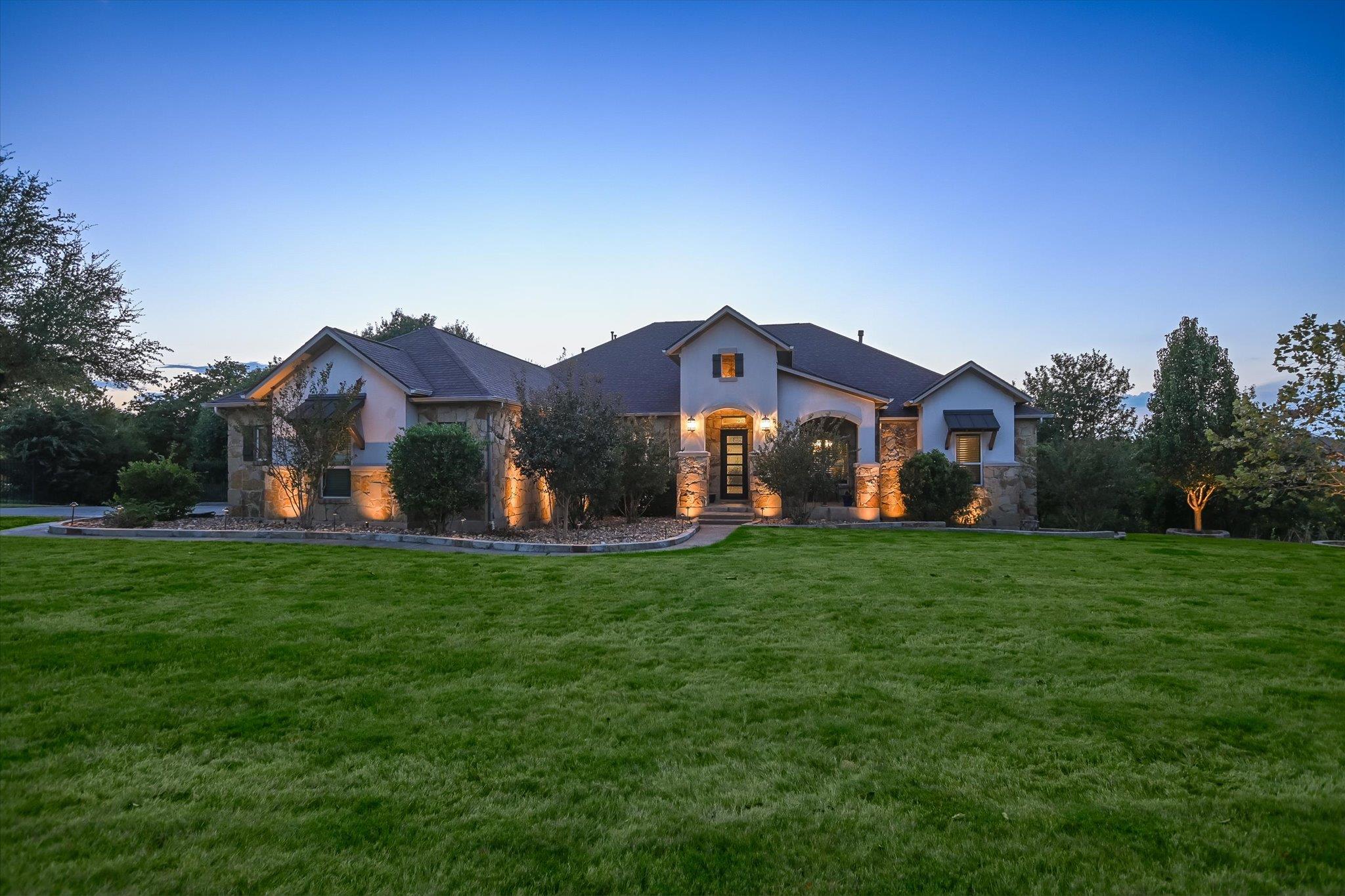 3705 Juniper Rim Rd — photo 1