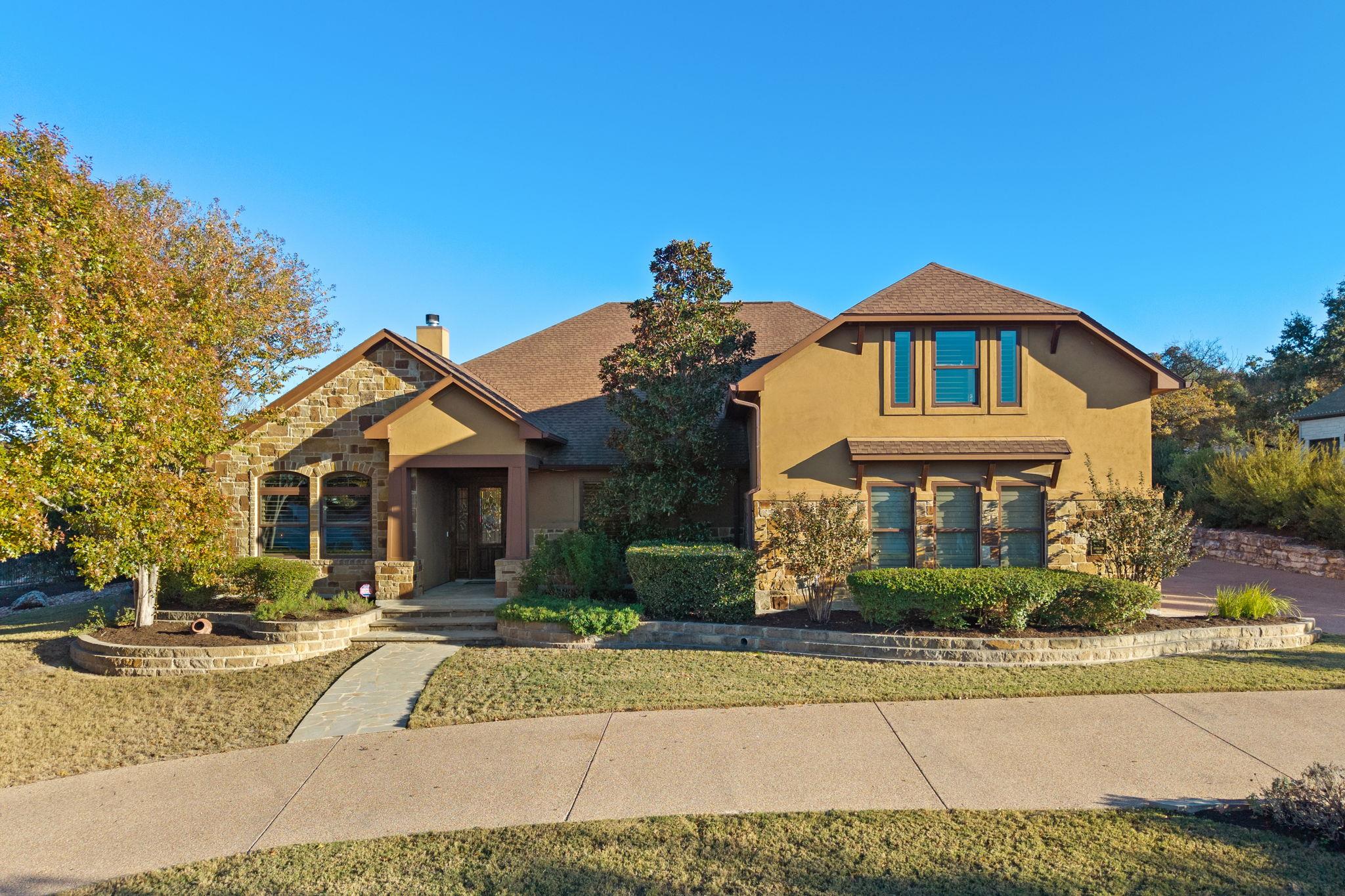 204 Overlook Ct — photo 1