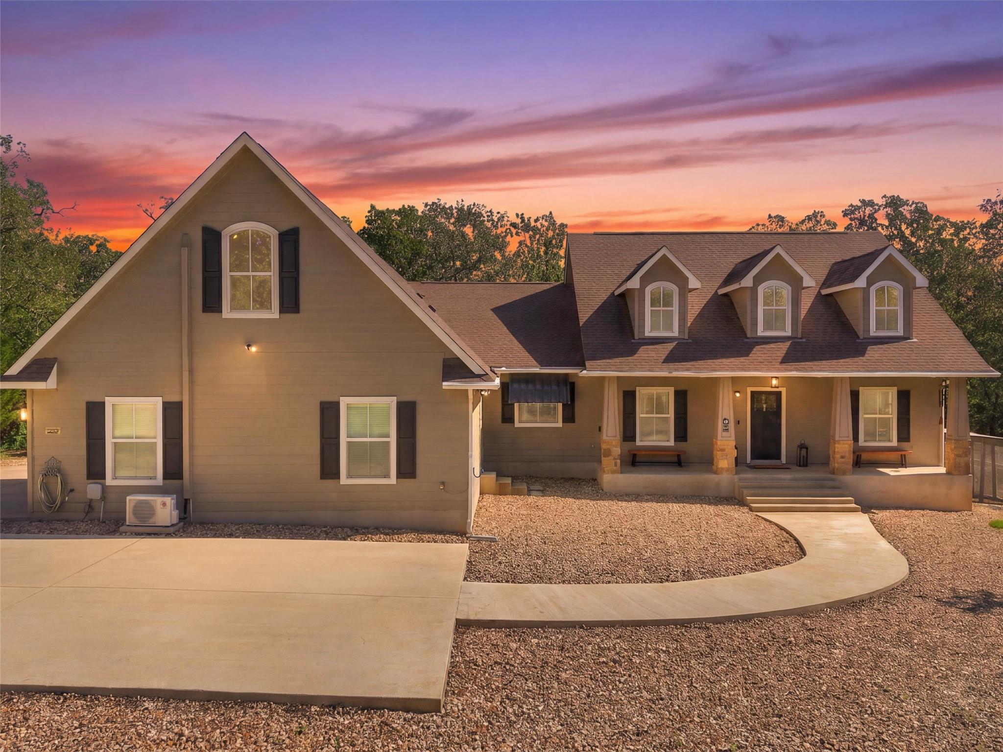 138 Wood Hollow Ct — photo 1