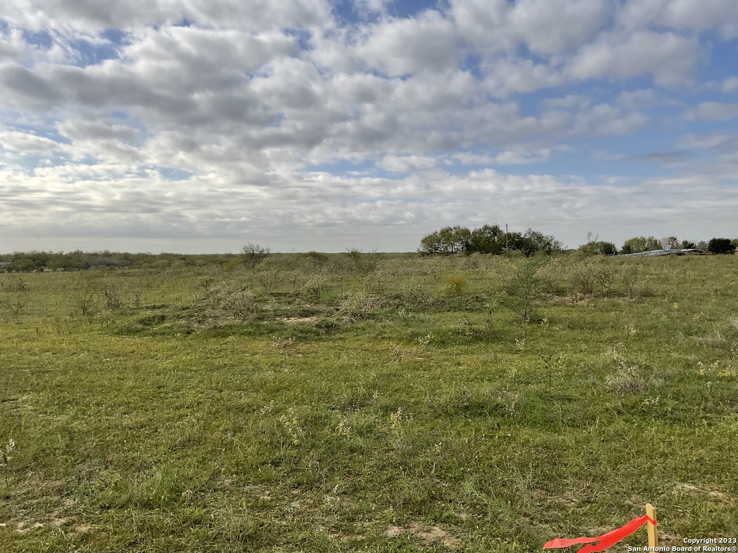 128 Sylas Hayes Loop — photo 1