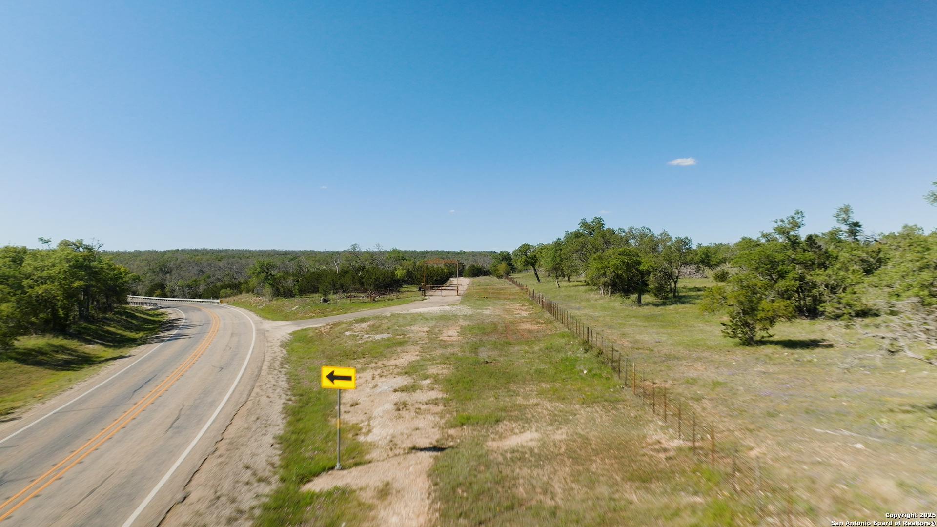 00 FM 479 — photo 1
