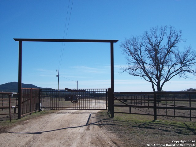 11217 FM 470 — photo 1