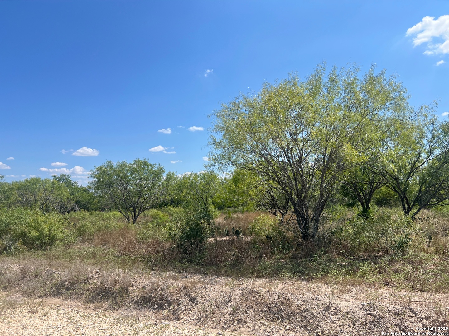 760 CR 200 — photo 1