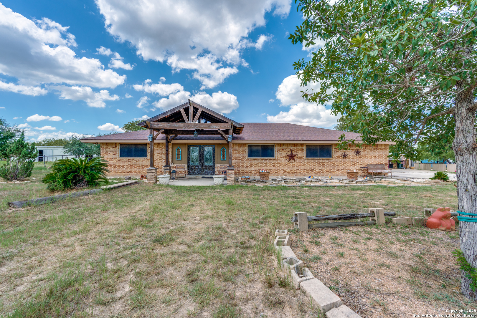 300 County Road 324 — photo 1