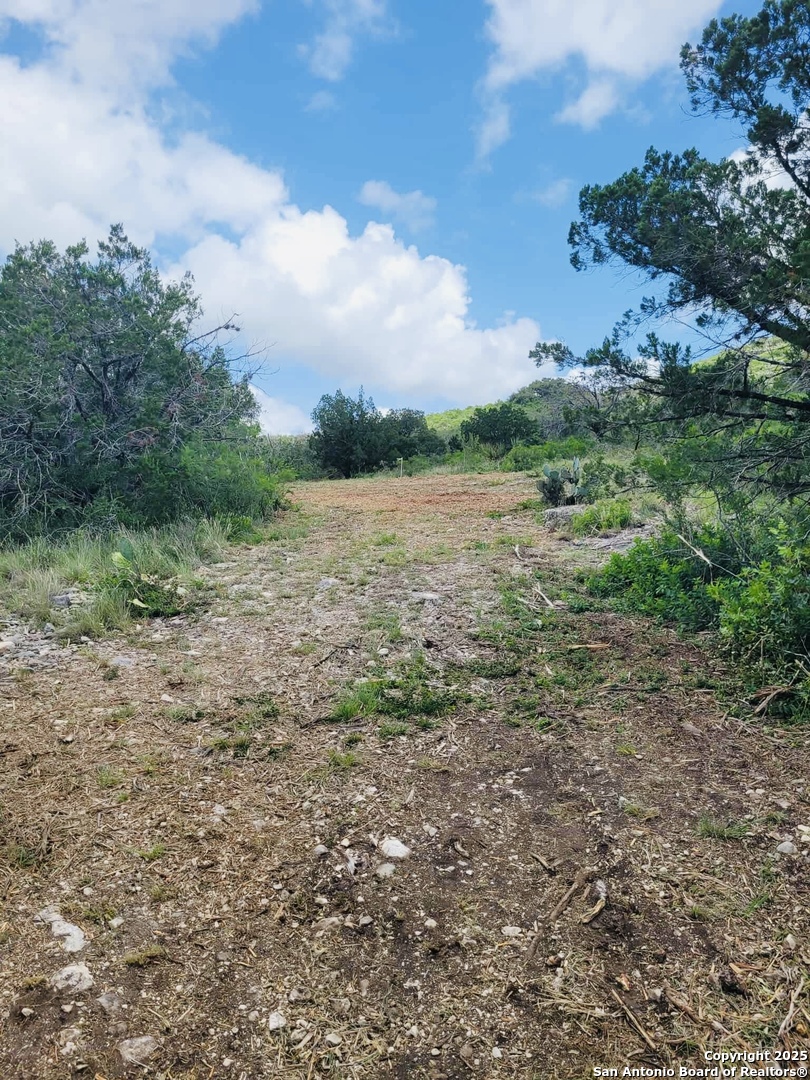 CR 408 — photo 1