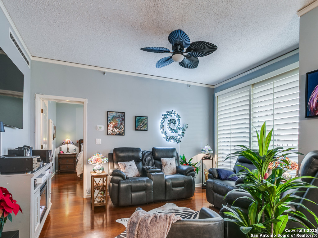 1 Towers Park Ln — photo 1