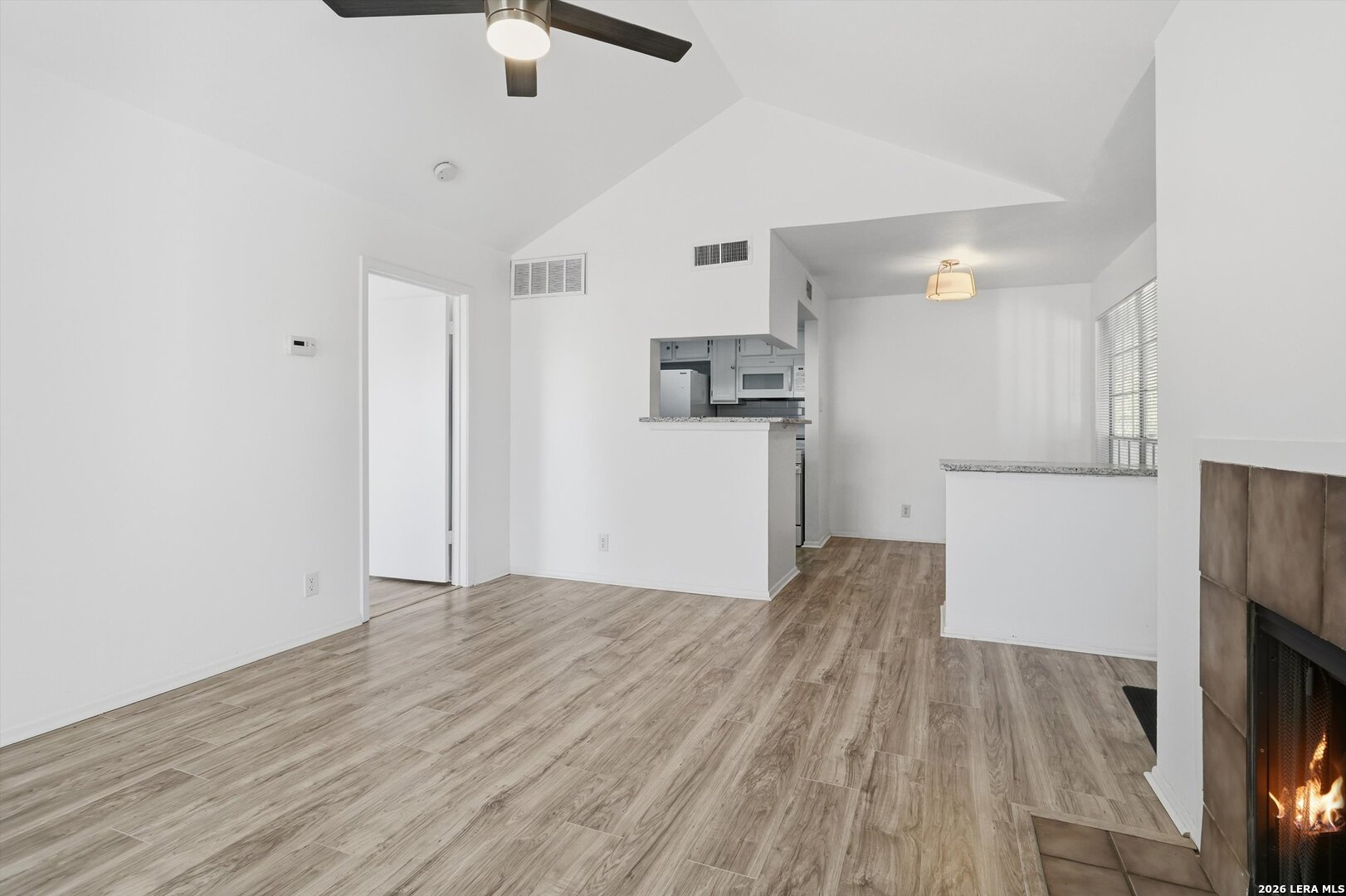 11311 Sir Winston — photo 1