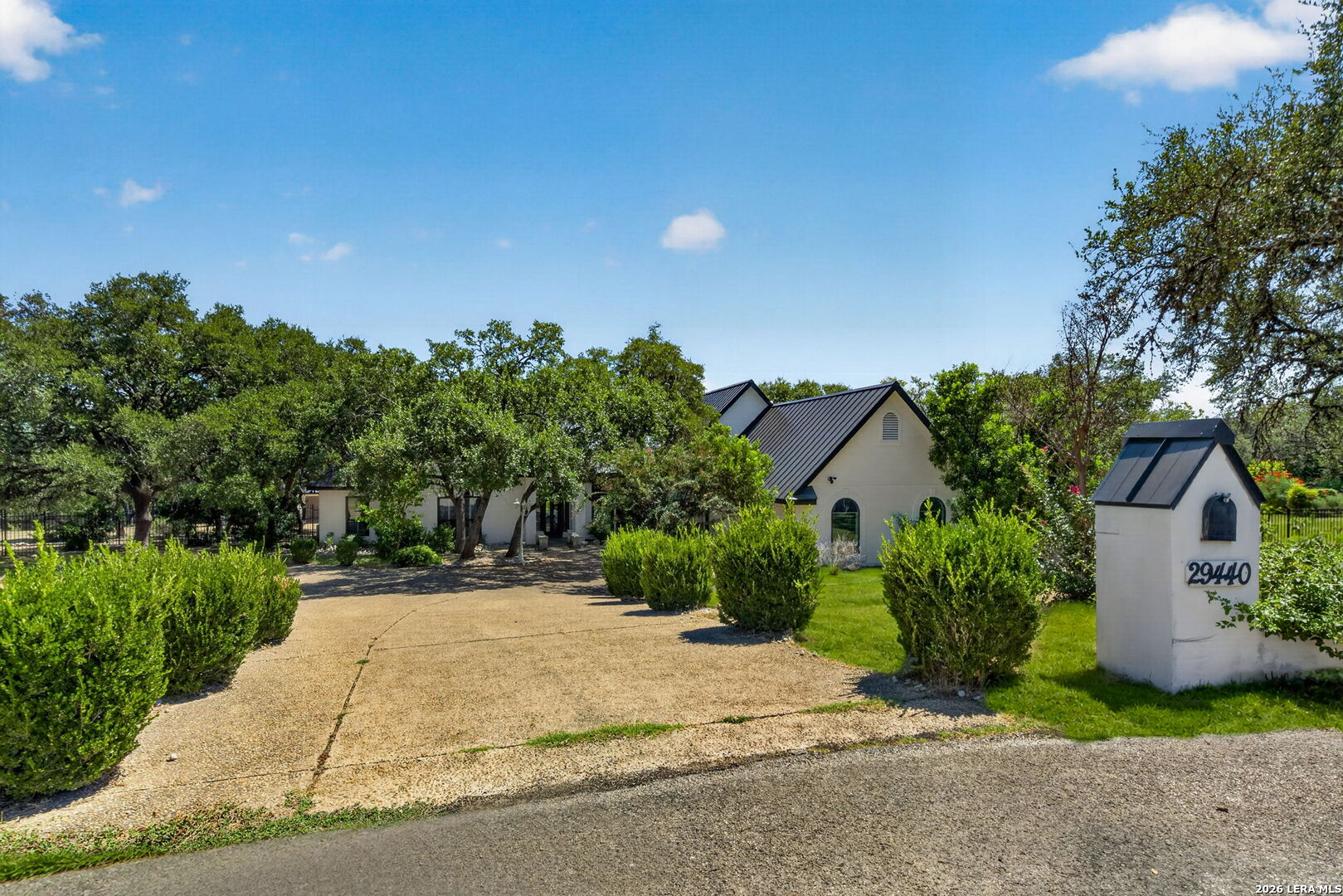 29440 Red Bud Hl — photo 1
