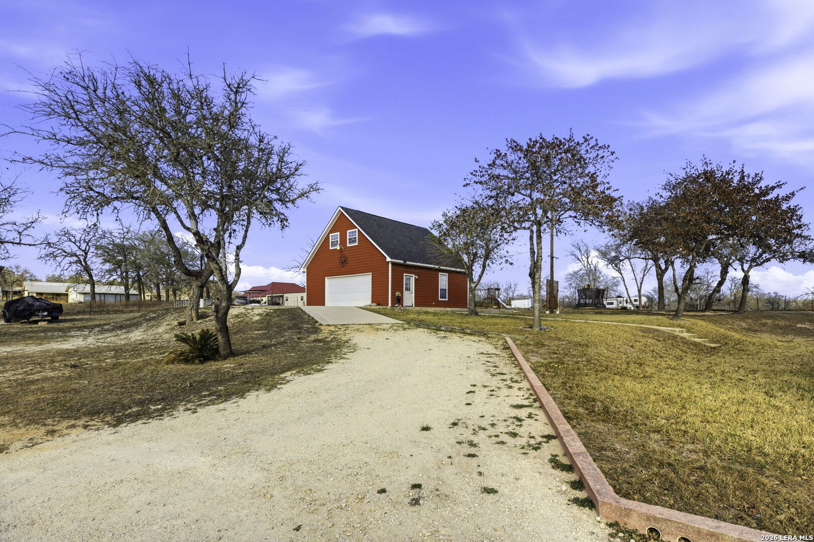 1007 Bluebonnet Lane — photo 1