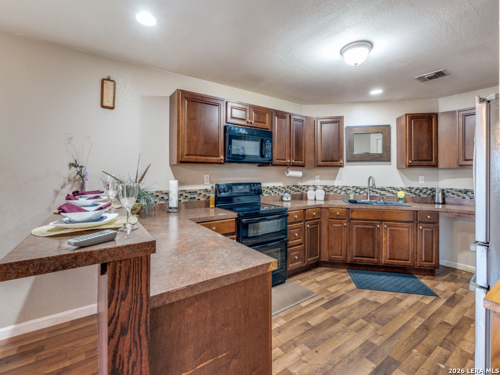 813 Pleasant Acres — photo 1