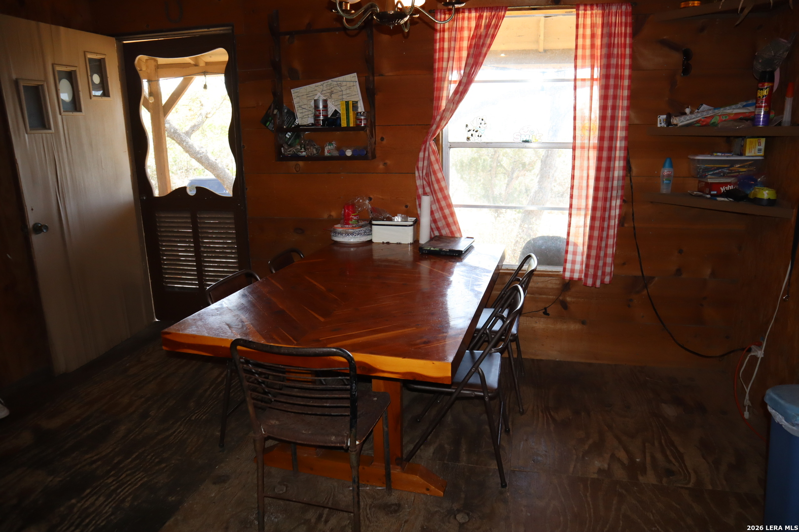 Photo 3