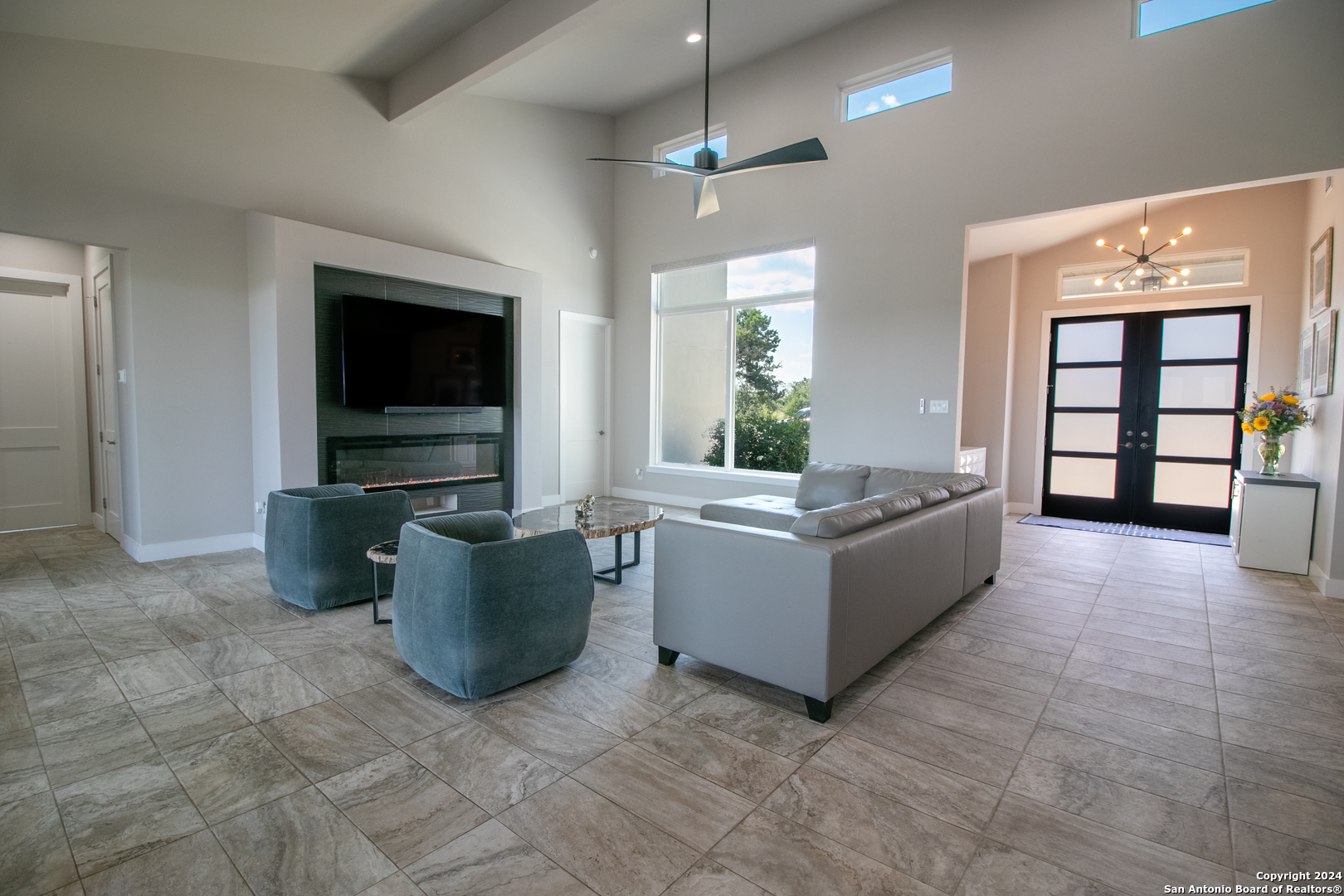 1273 County Road 2801 E — photo 1