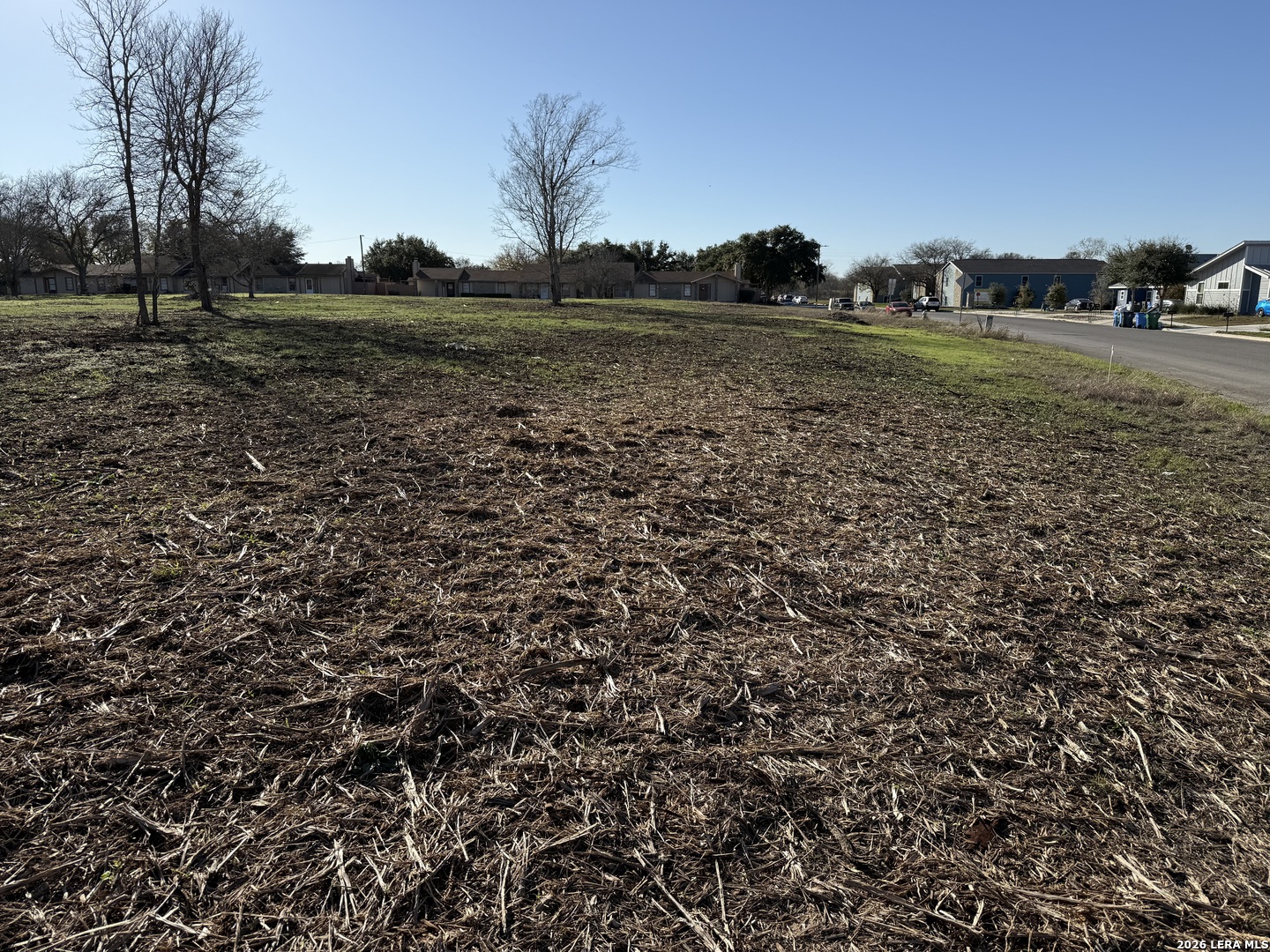 Country Club Dr Ss — photo 1