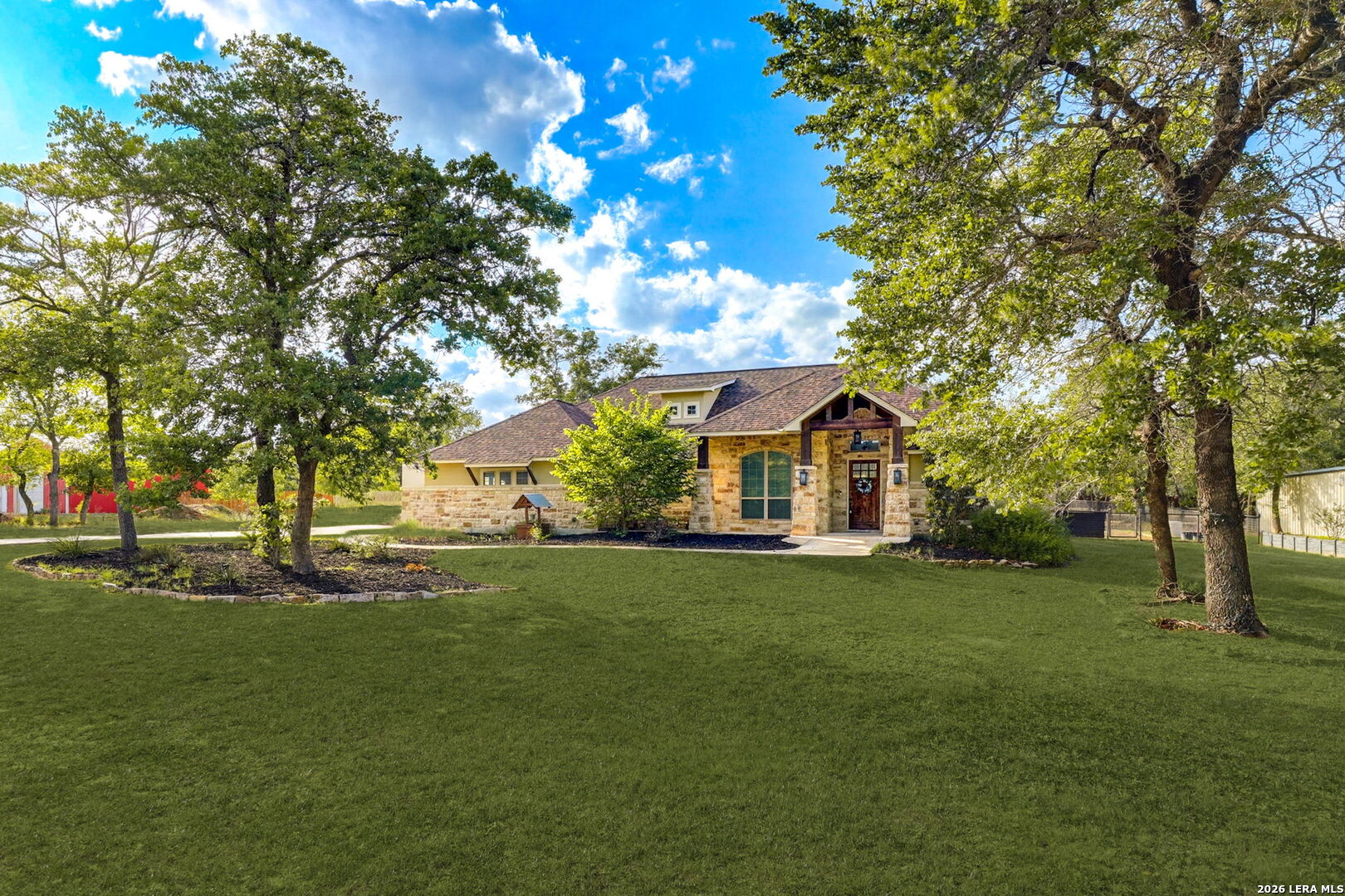 181 Champions Blvd — photo 1