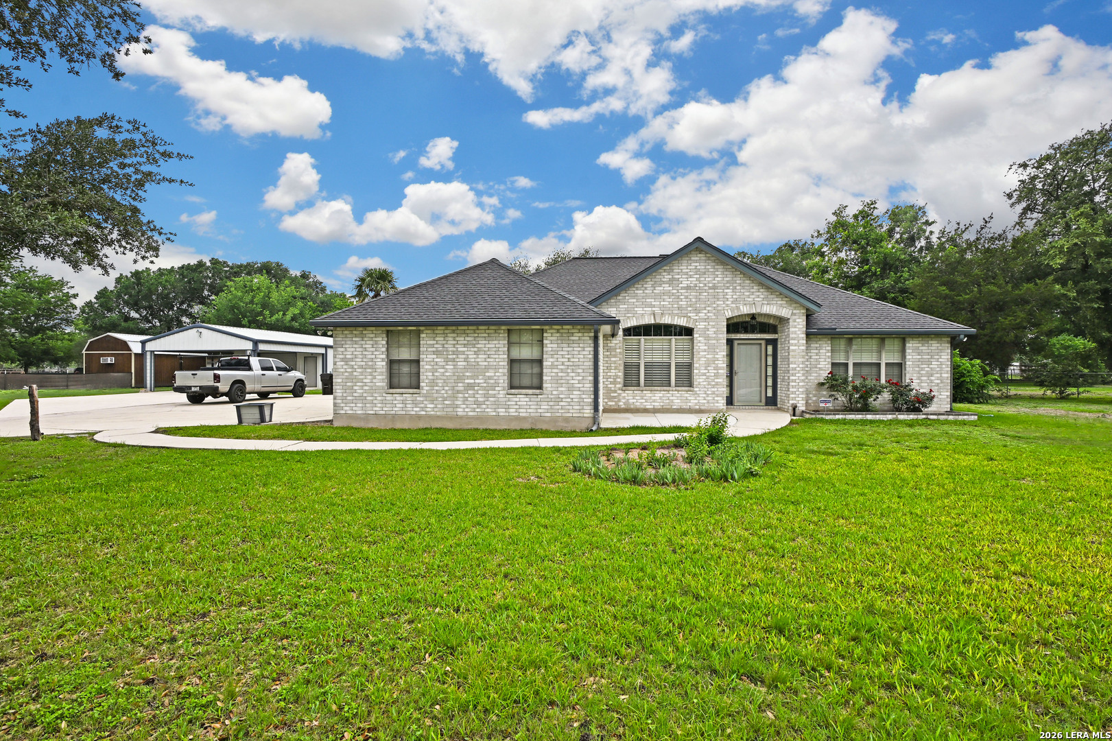 125 Red Oak Trl — photo 1