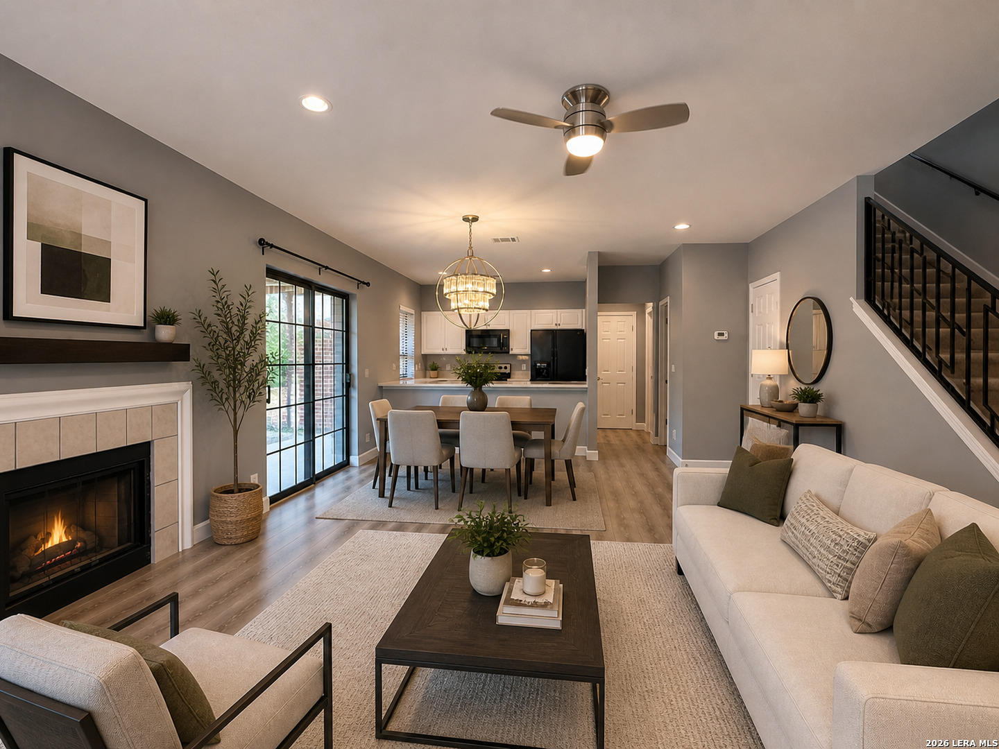 8 Chapel Hill Cir — photo 1