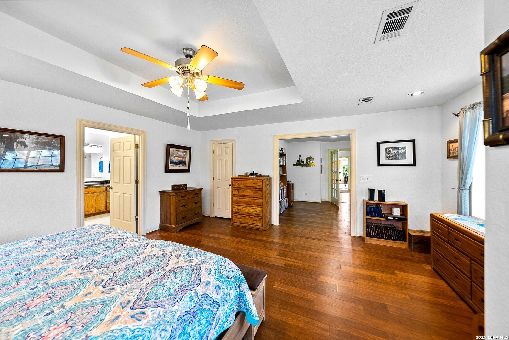 139 Drew — photo 1
