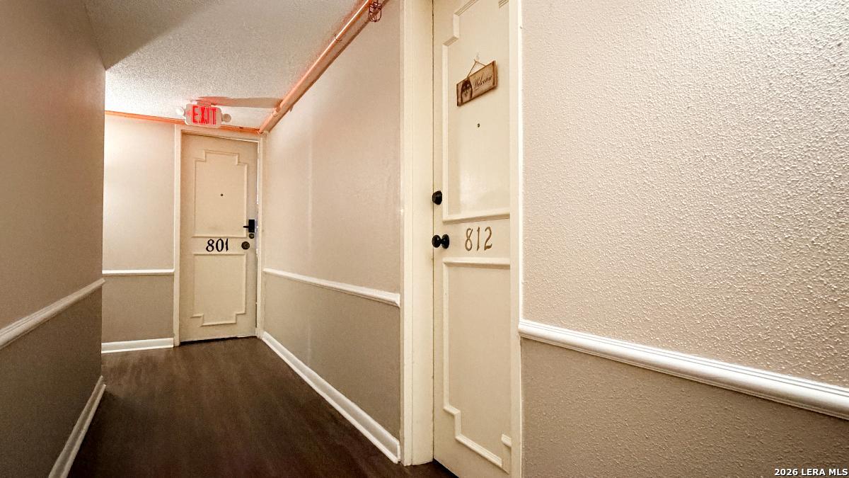 7039 San Pedro Ave — photo 1