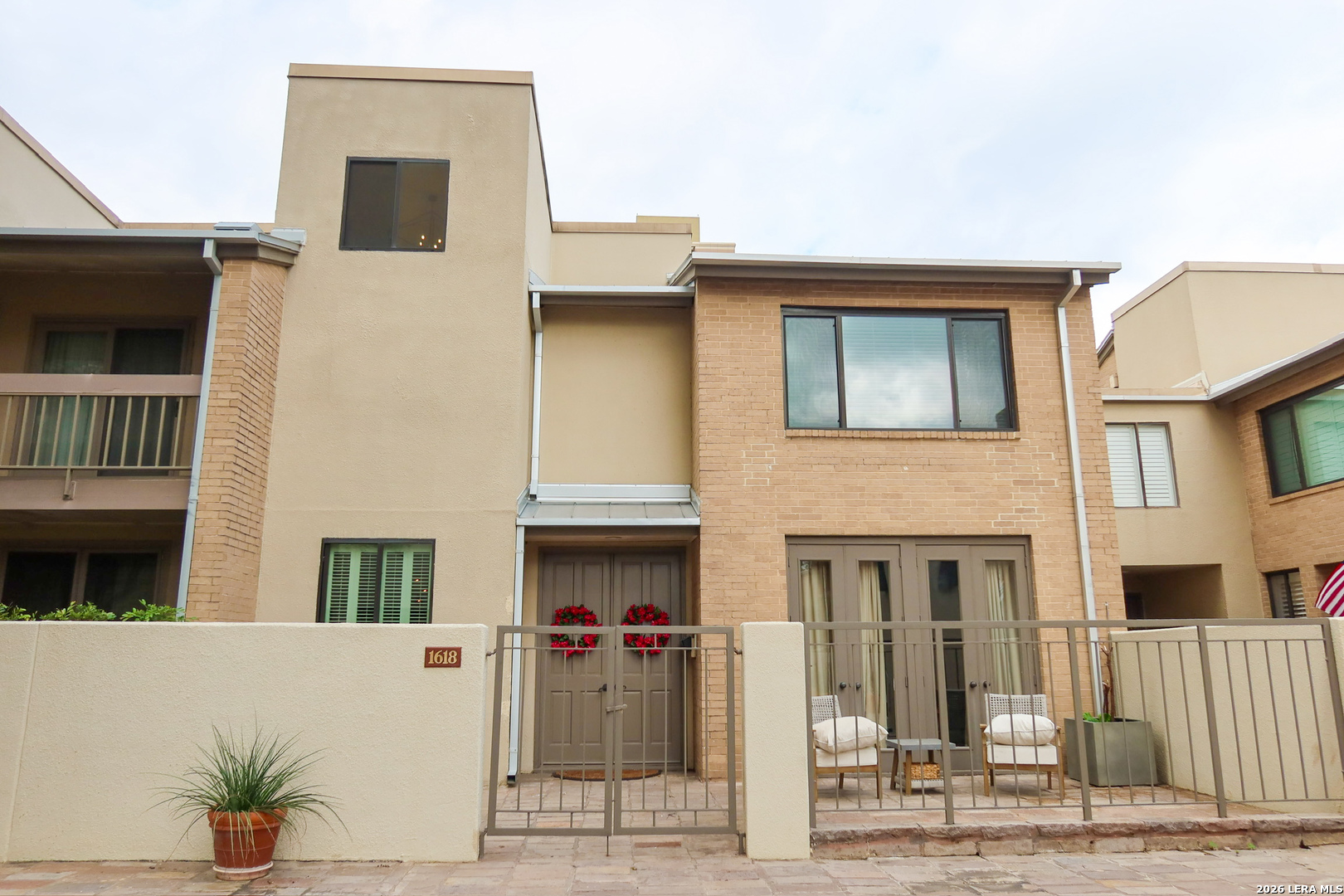 4001 New Braunfels Ave — photo 1