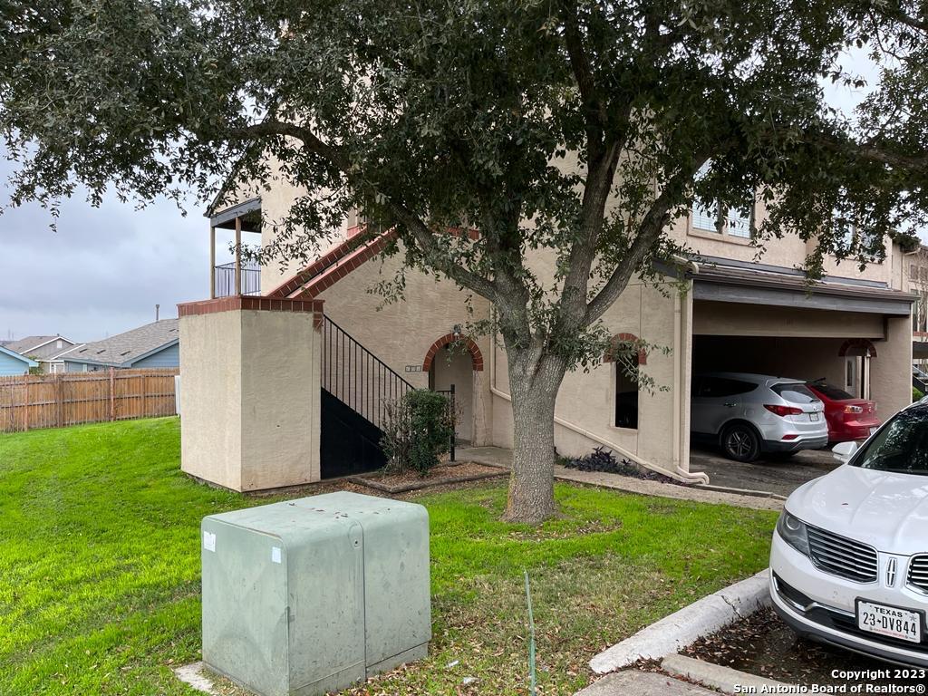 6100 Woodlake Pkwy — photo 1