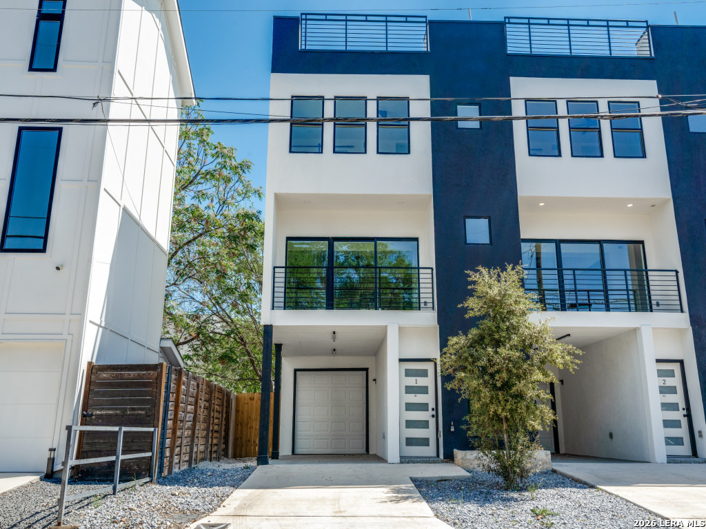 308 Mesquite St — photo 1