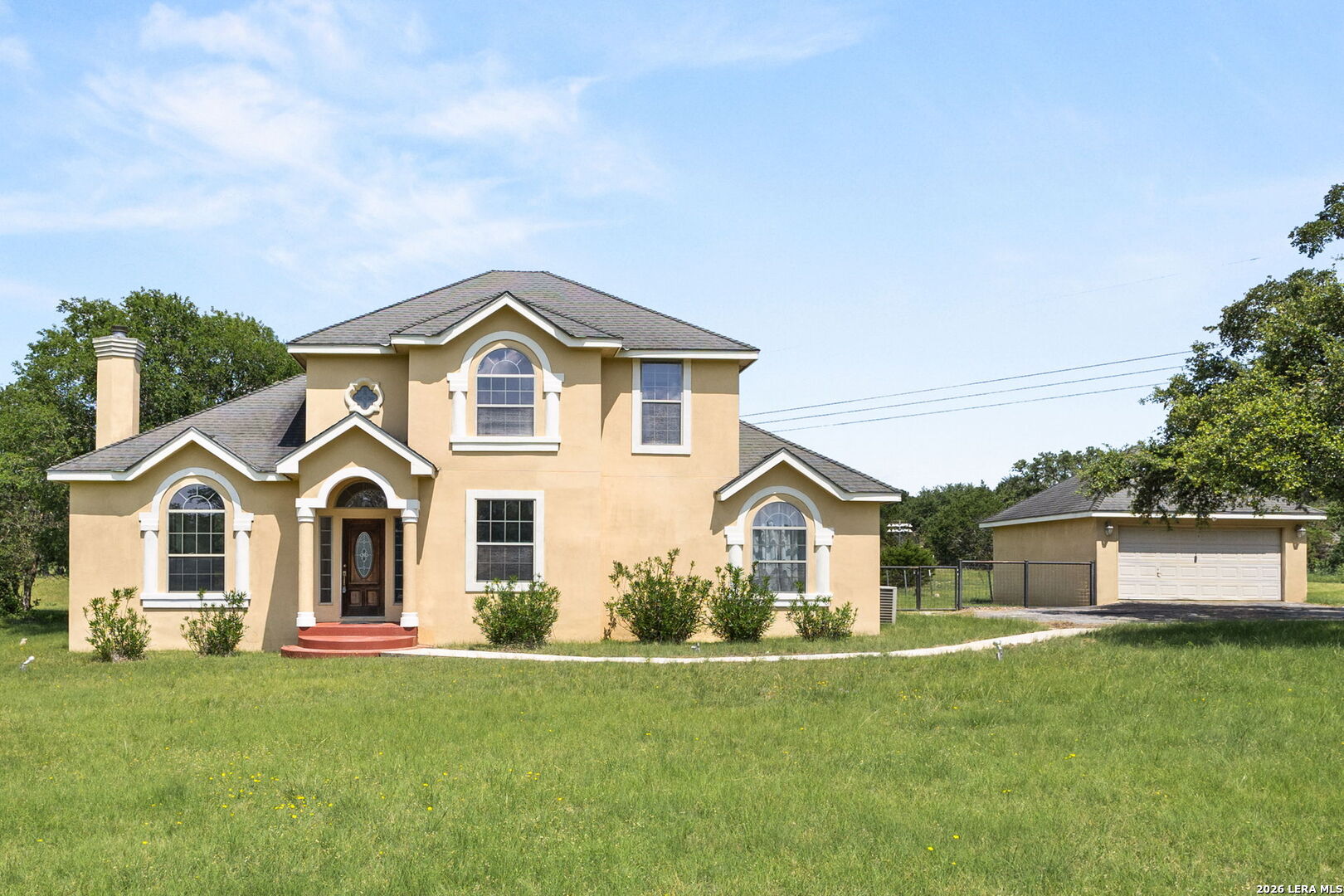 321 Lantana Rdg — photo 1