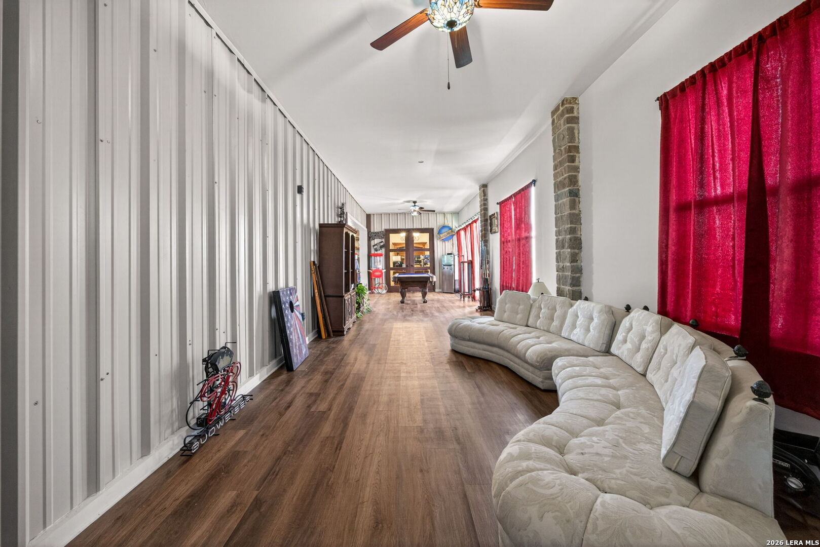 Photo 8