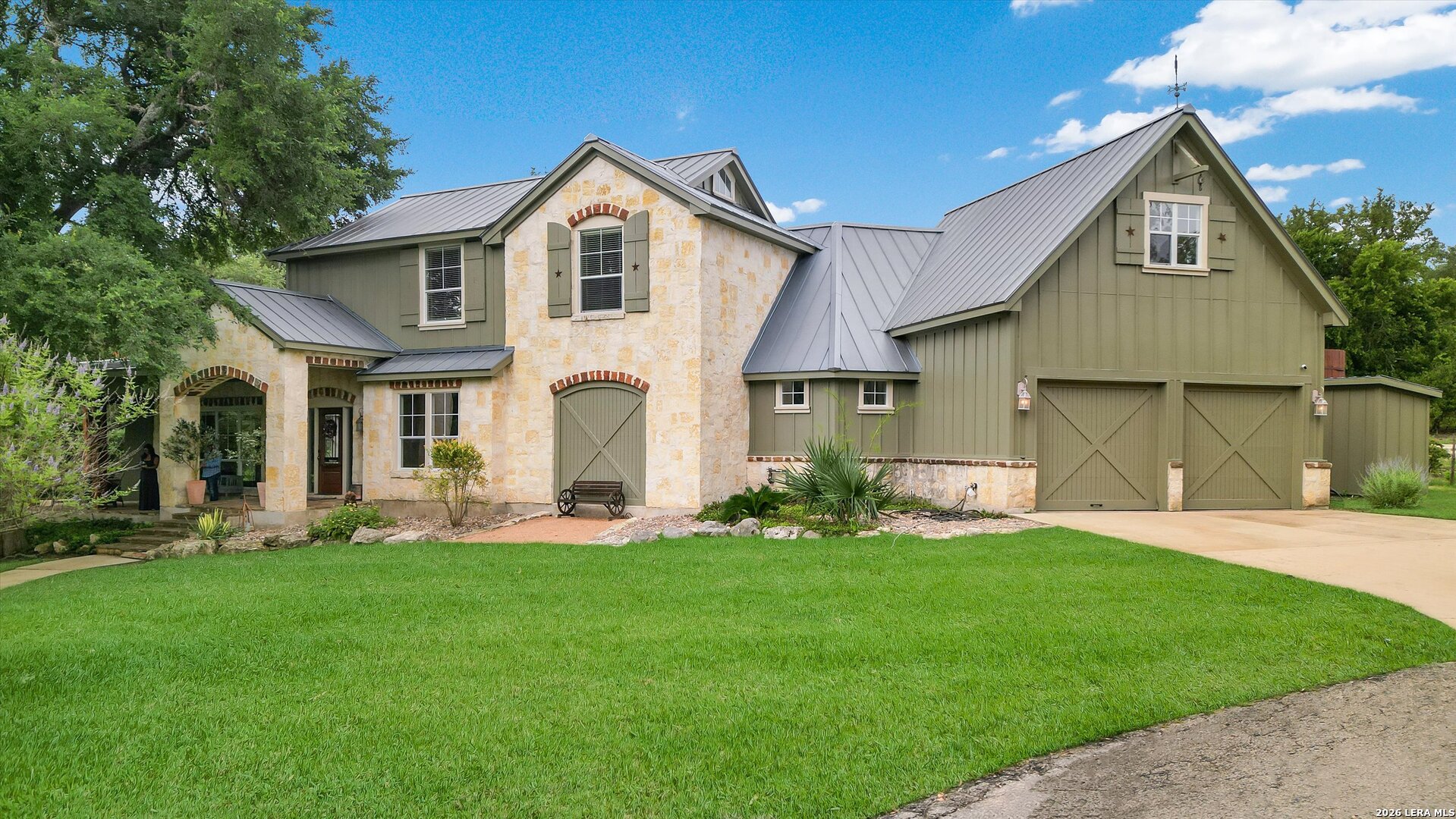 426 Cordillera Trce — photo 1