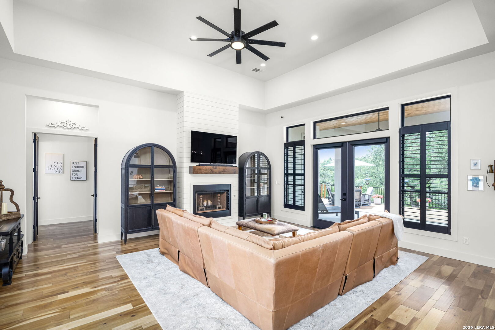 Photo 4