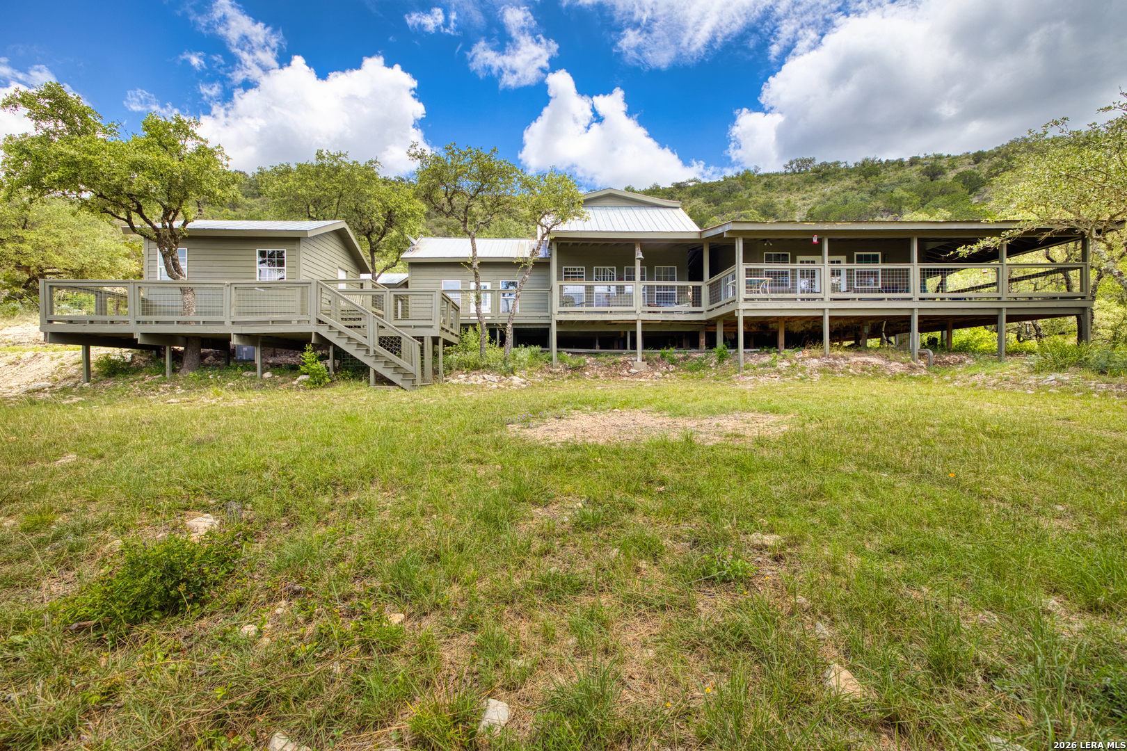 574 Saddle Mountain Rd. — photo 1
