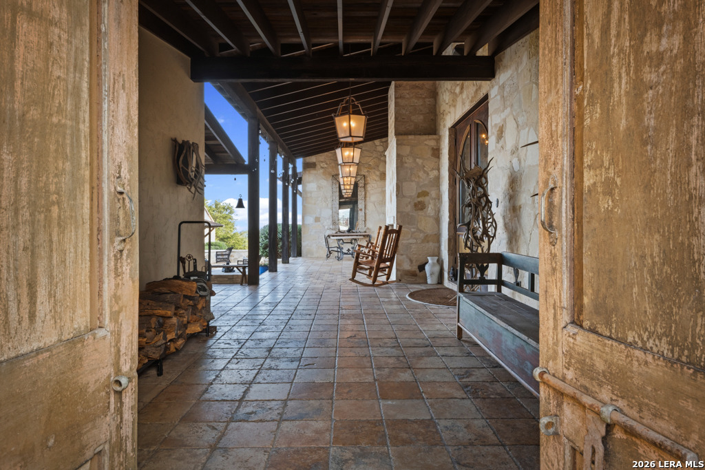 277 Majestic Ridge — photo 1