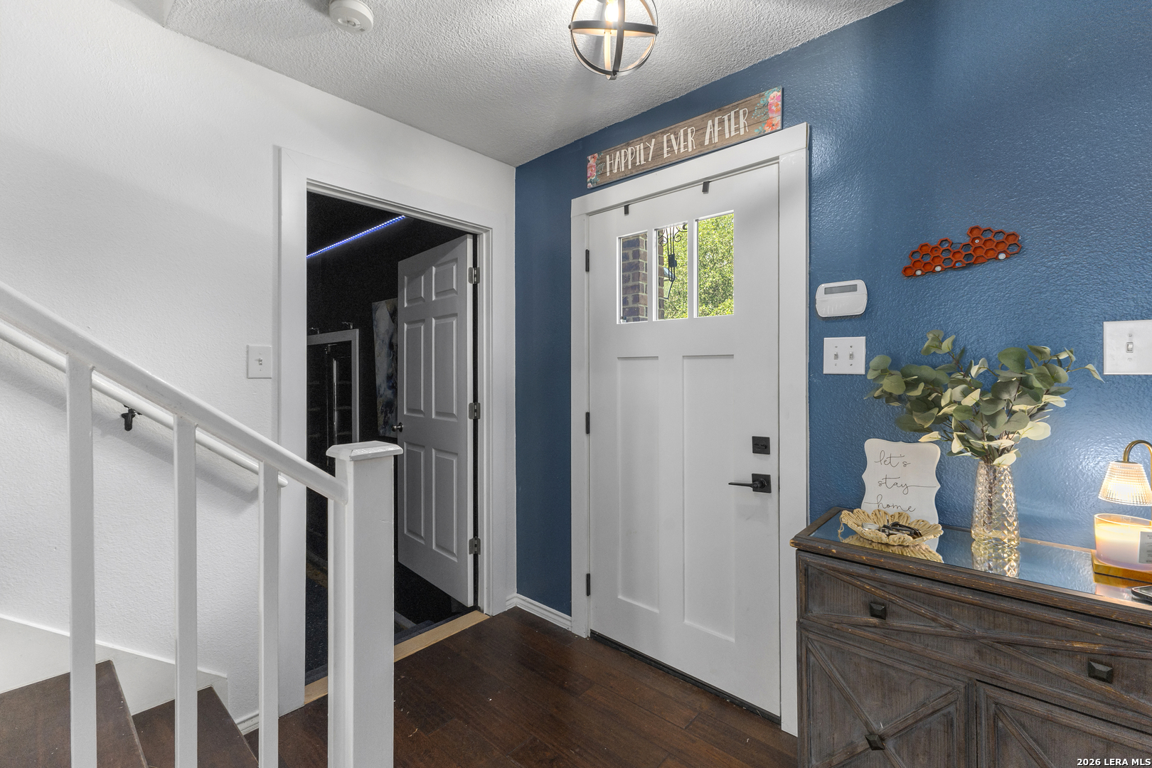 3406 Sunnydell Drive — photo 1