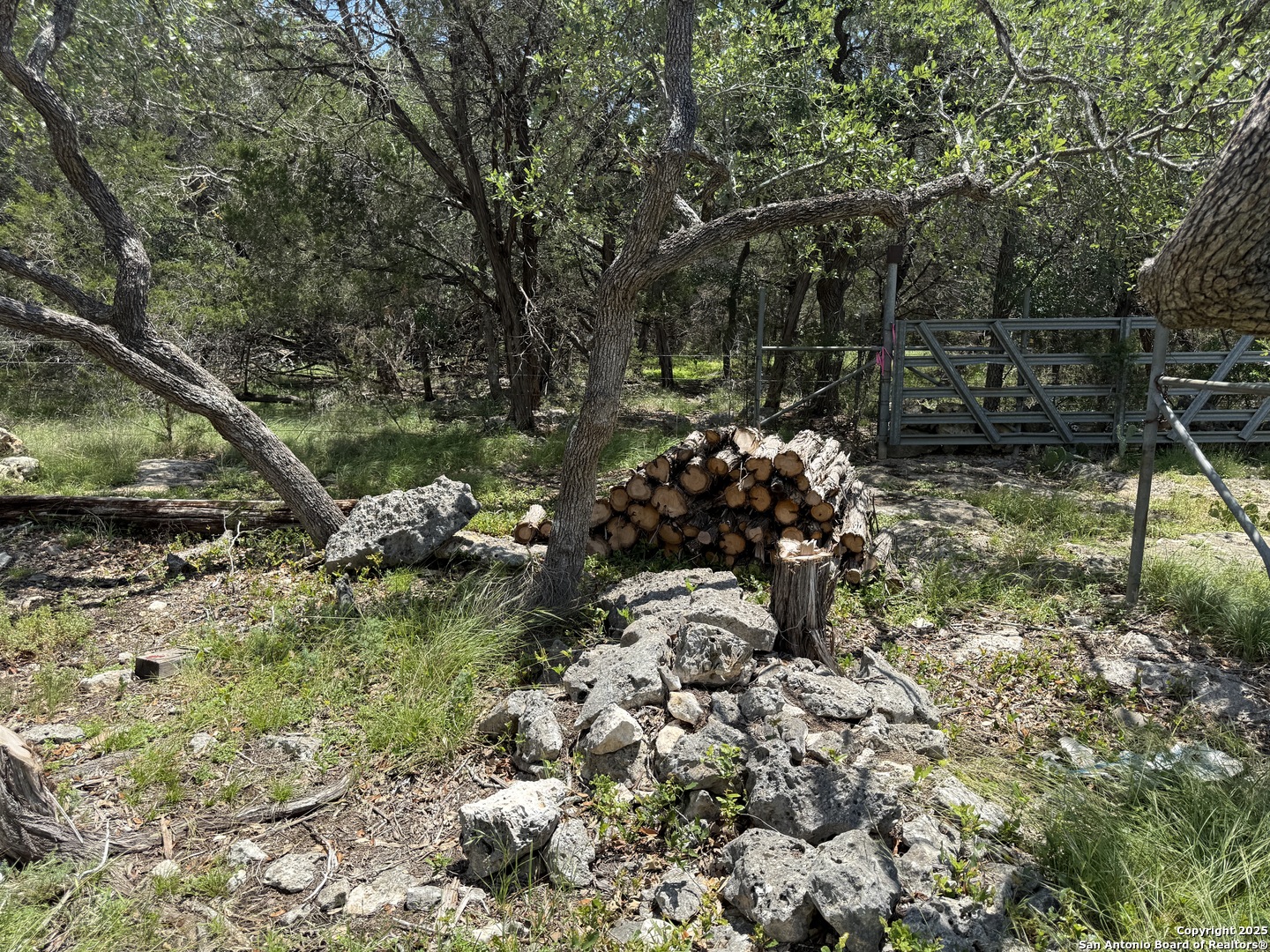 30602 Krueger Rd — photo 1