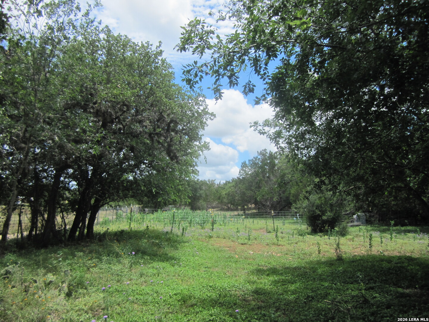 1619 Stringtown Rd. — photo 1