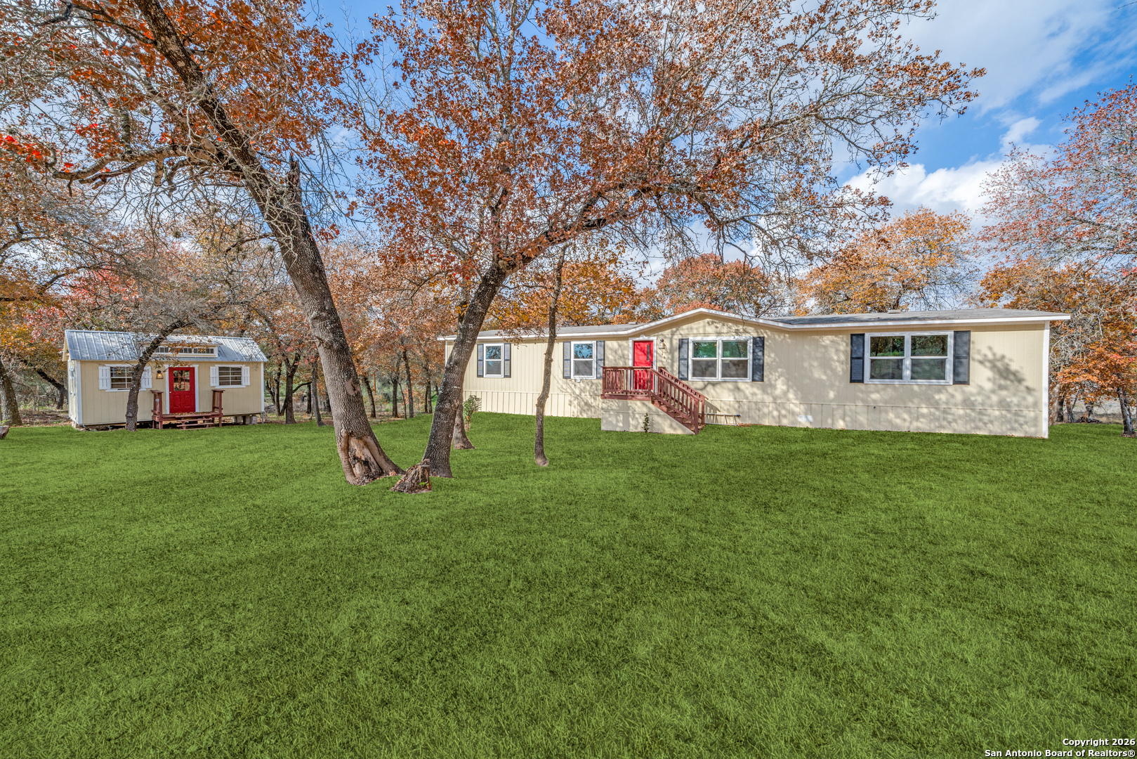 551 Big Oak Dr — photo 1