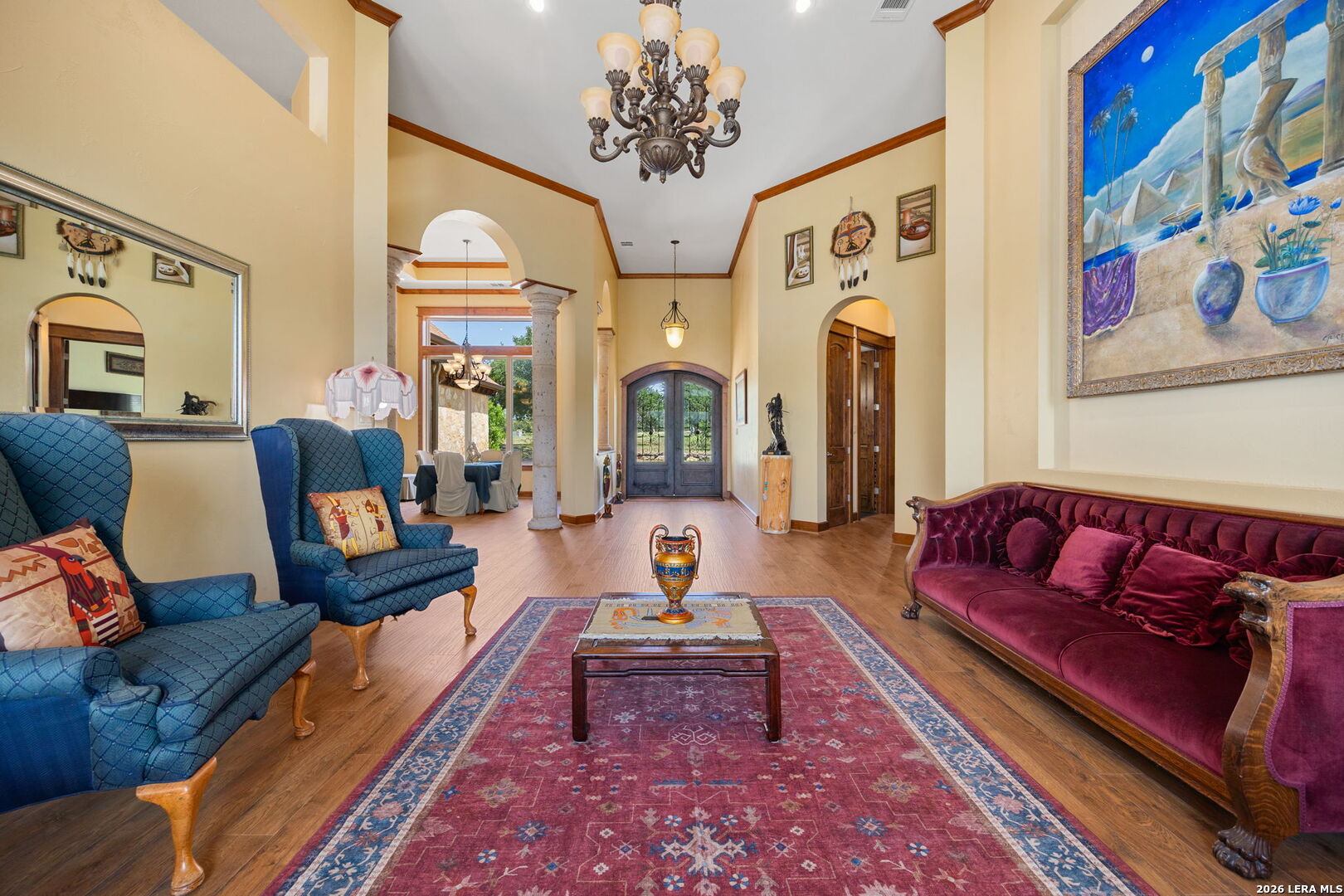 315 Hacienda Pl — photo 1