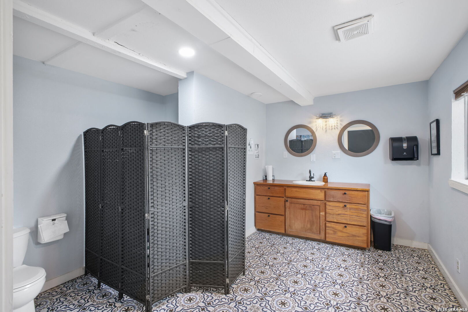 319 Los Indios Rd — photo 1