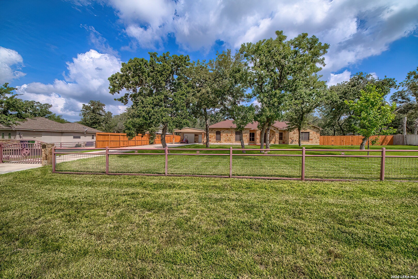 173 Champions Blvd — photo 1