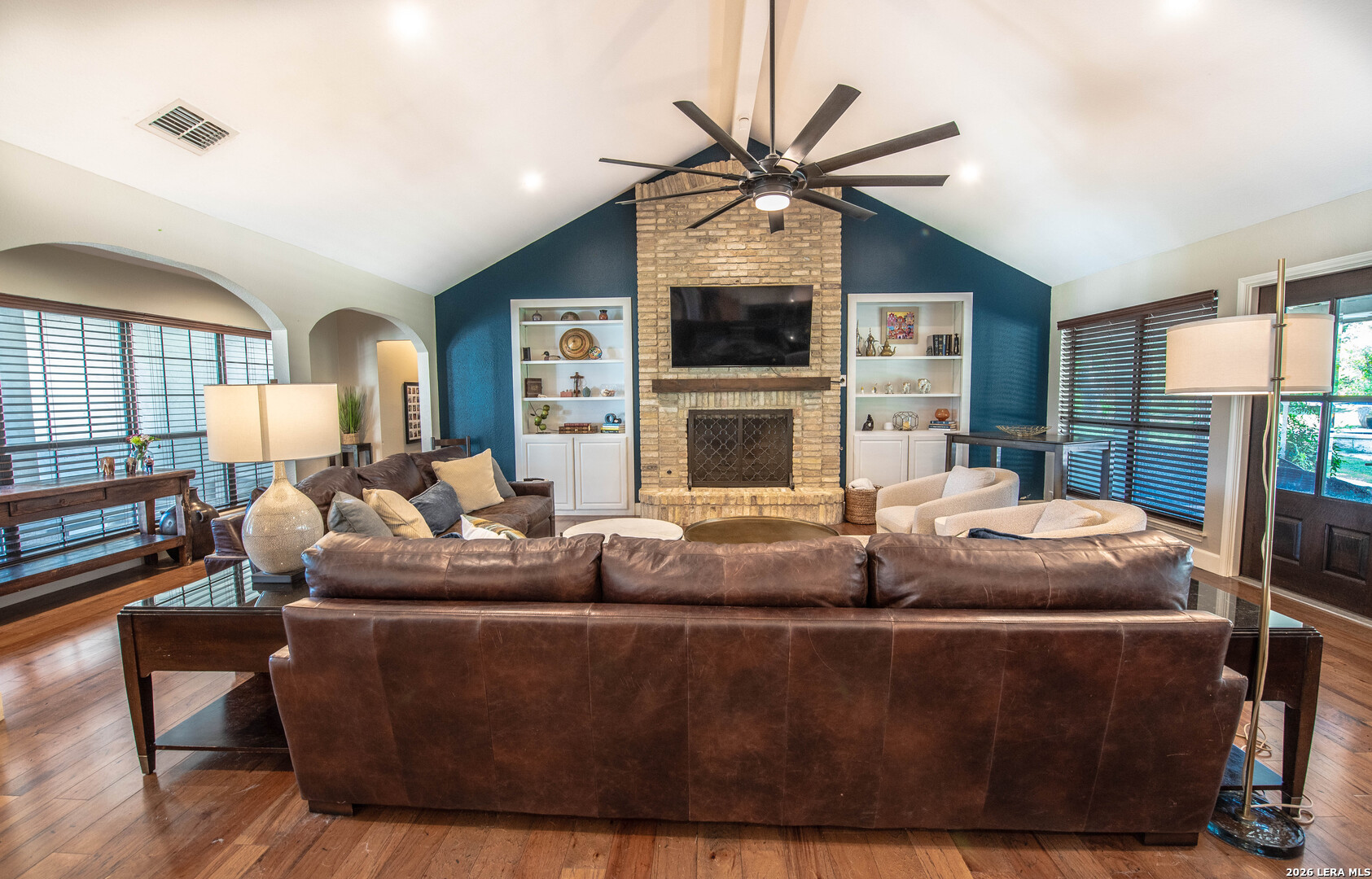 25333 Nighthawk Ln — photo 1
