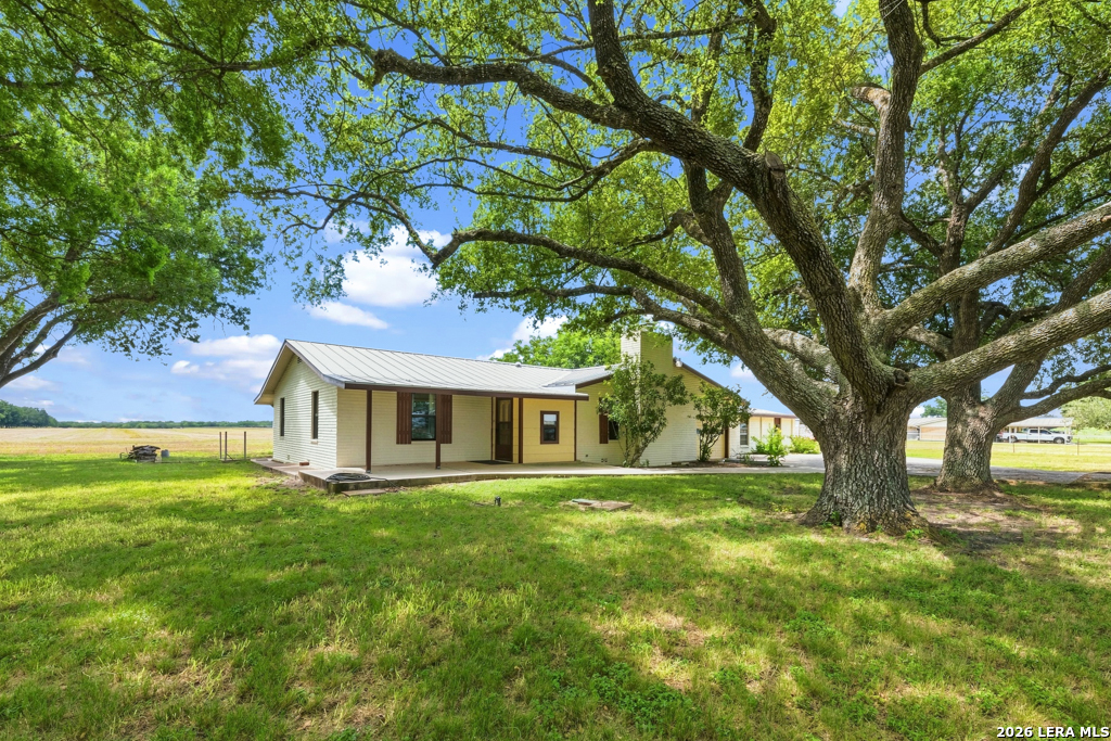 2531 Lower Seguin Rd — photo 1