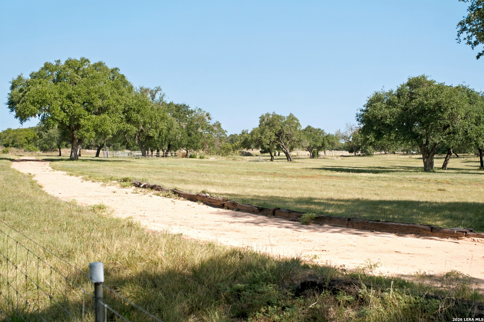 1282 Kendalia Rd — photo 1