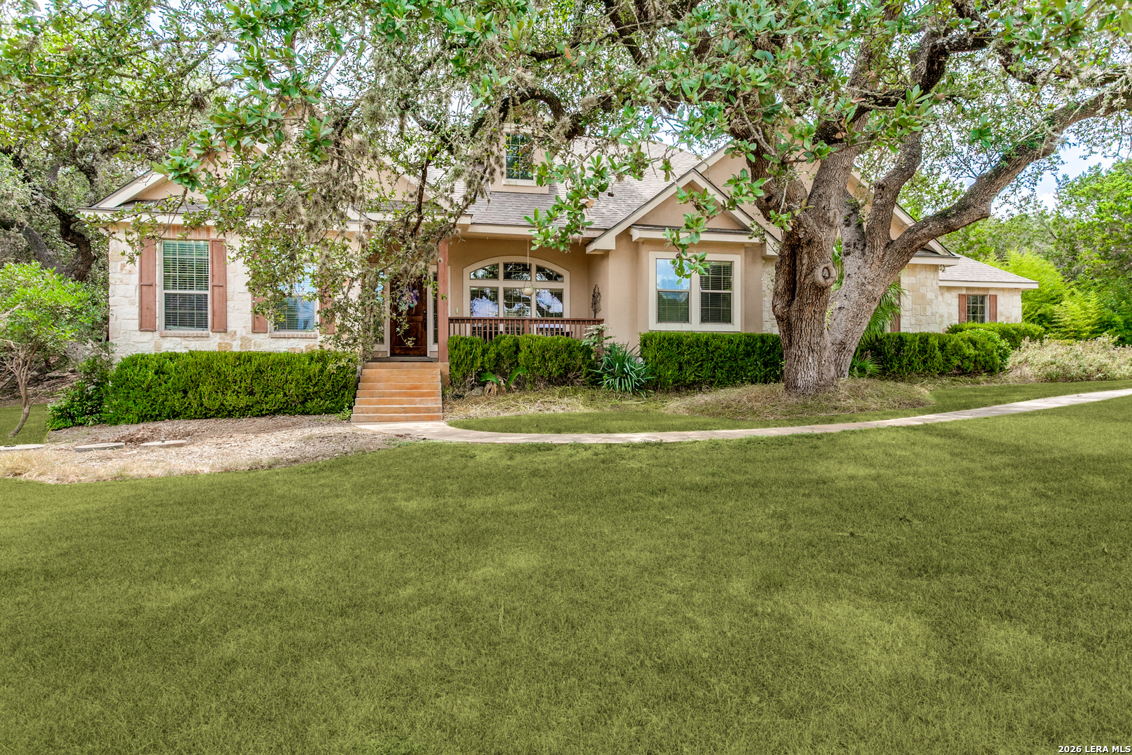 780 Indigo Run Dr — photo 1