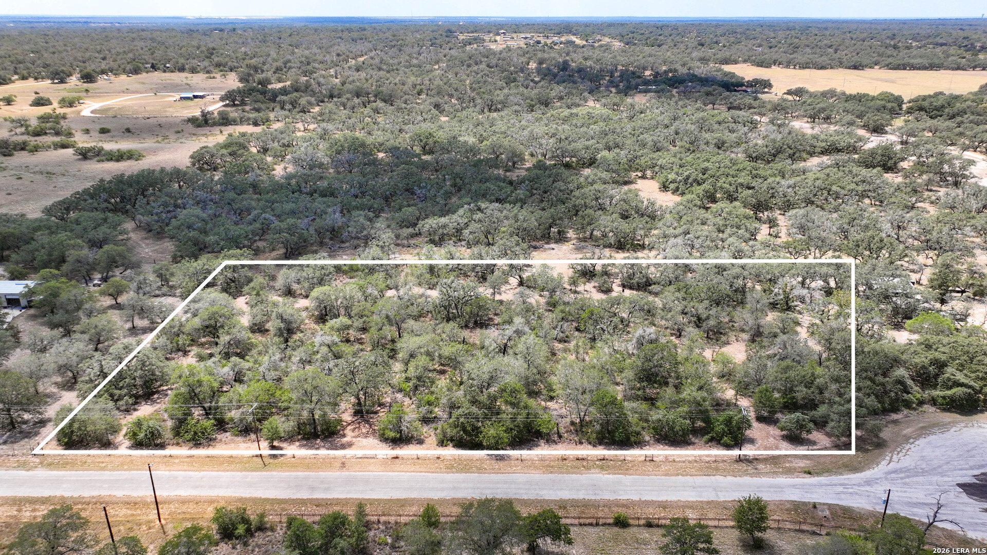 20 Clear Lake Loop — photo 1