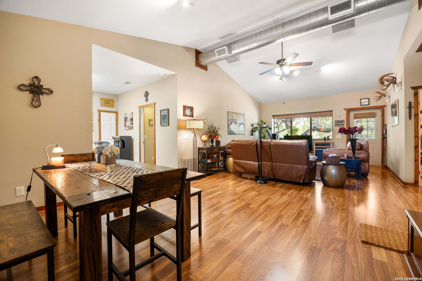 420 Green Acres Dr — photo 1