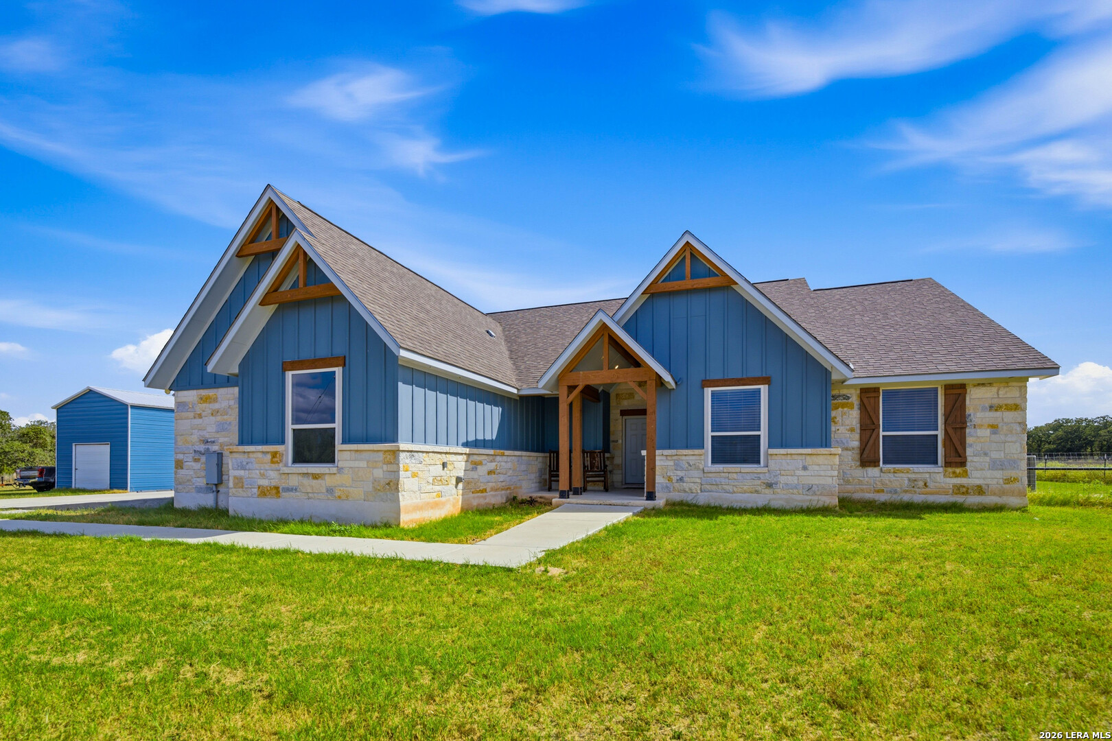 5476 County Road 427 — photo 1