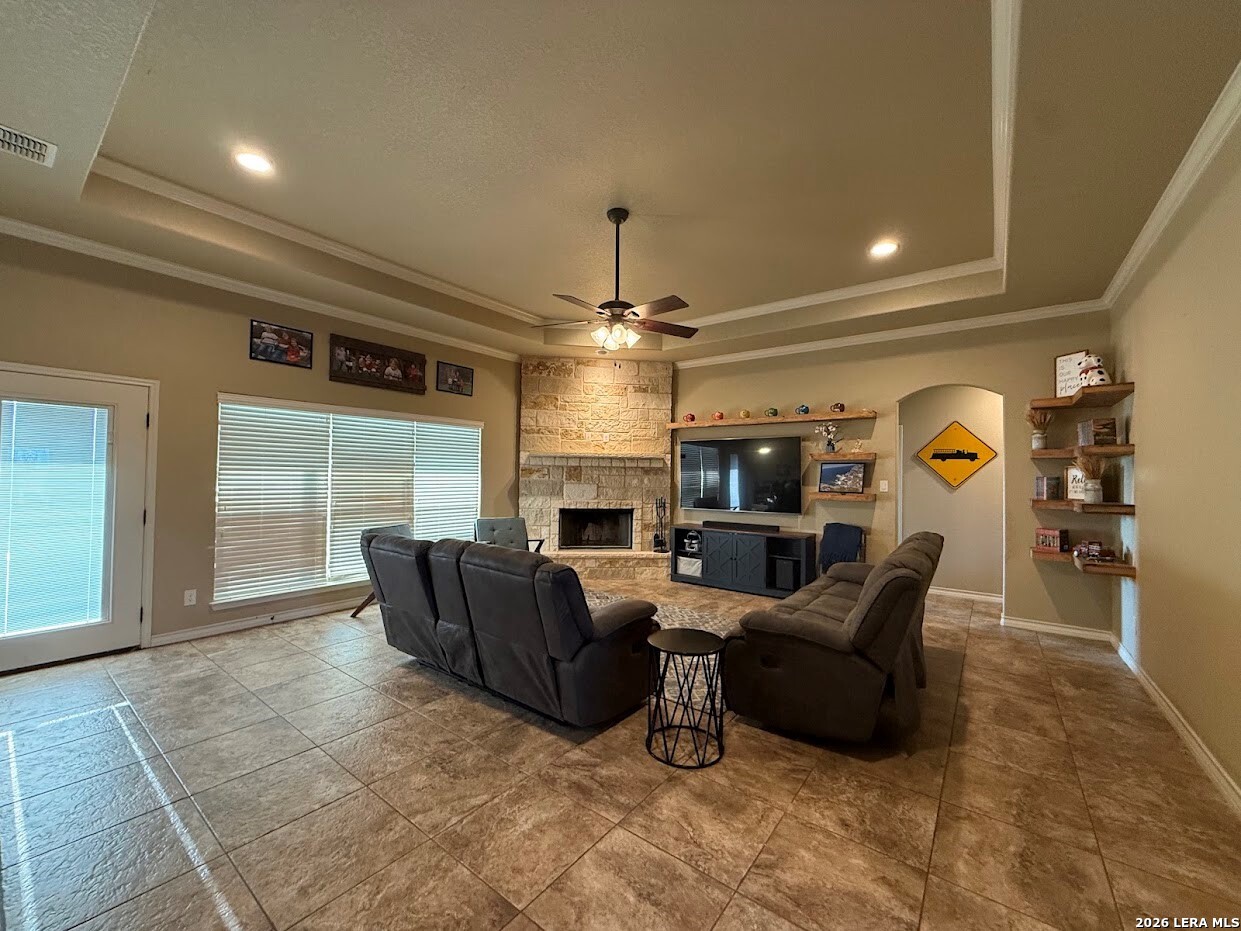 196 Triple Bend Dr — photo 1