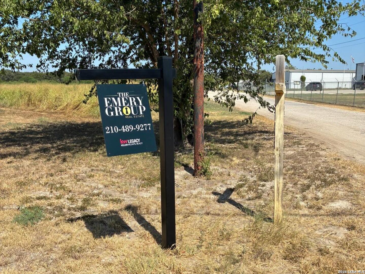 1886 US Highway 90 — photo 1