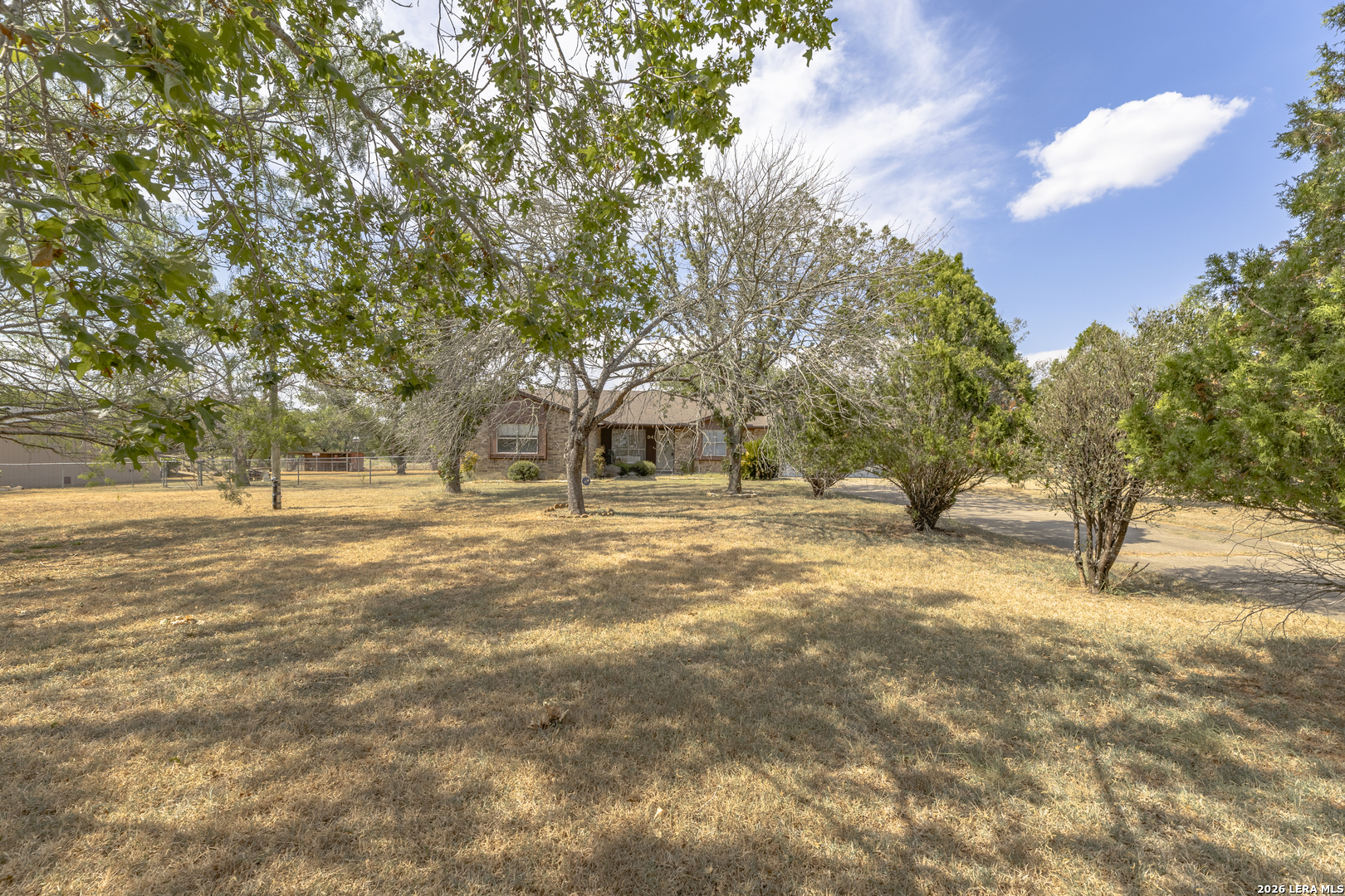 341 Oriente Dr — photo 1