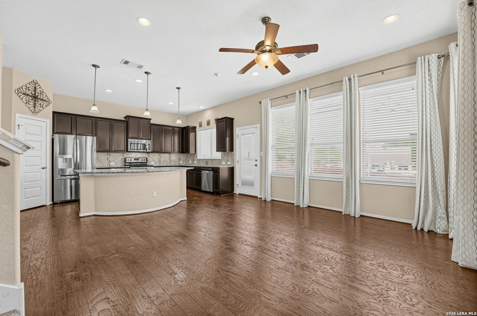 2105 Town Centre Drive — photo 1